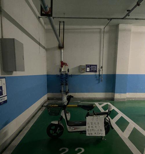 在《绝地求生》中如何快速换车位？换车位的技巧有哪些？  第2张