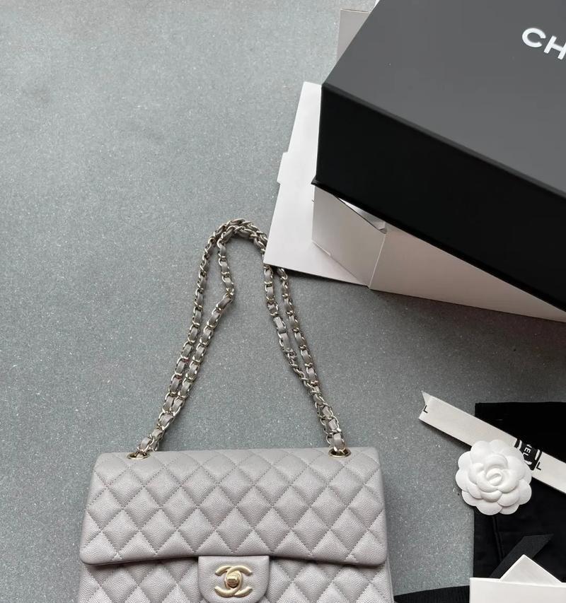 CF鱼子酱中号现在市场价是多少？  第2张