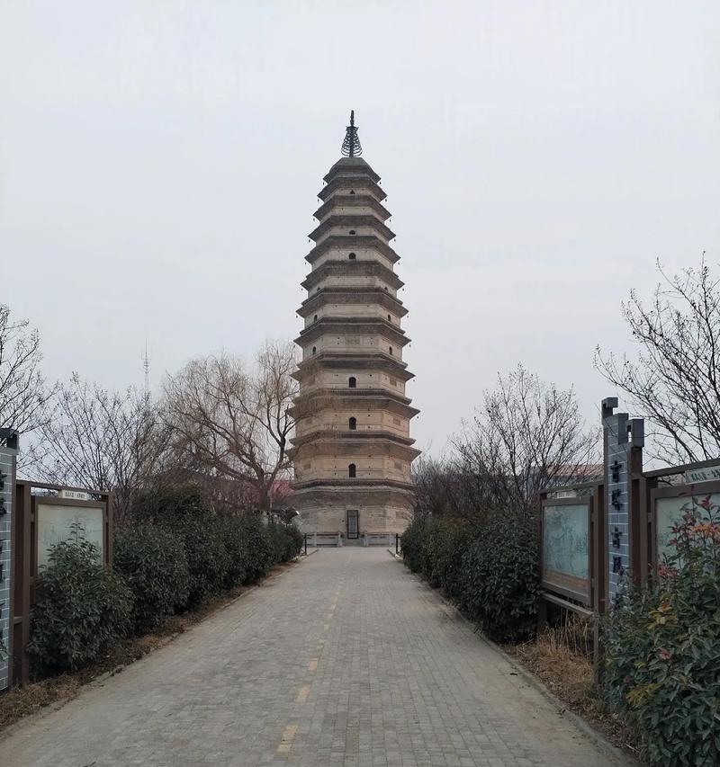 玲珑塔消失如何找回？寻仙道中玲珑塔不见的解决办法是什么？  第3张