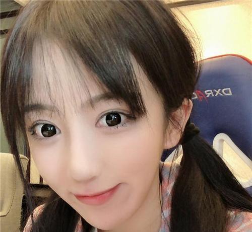 呆妹为什么转英雄联盟？转战英雄联盟的原因是什么？  第1张